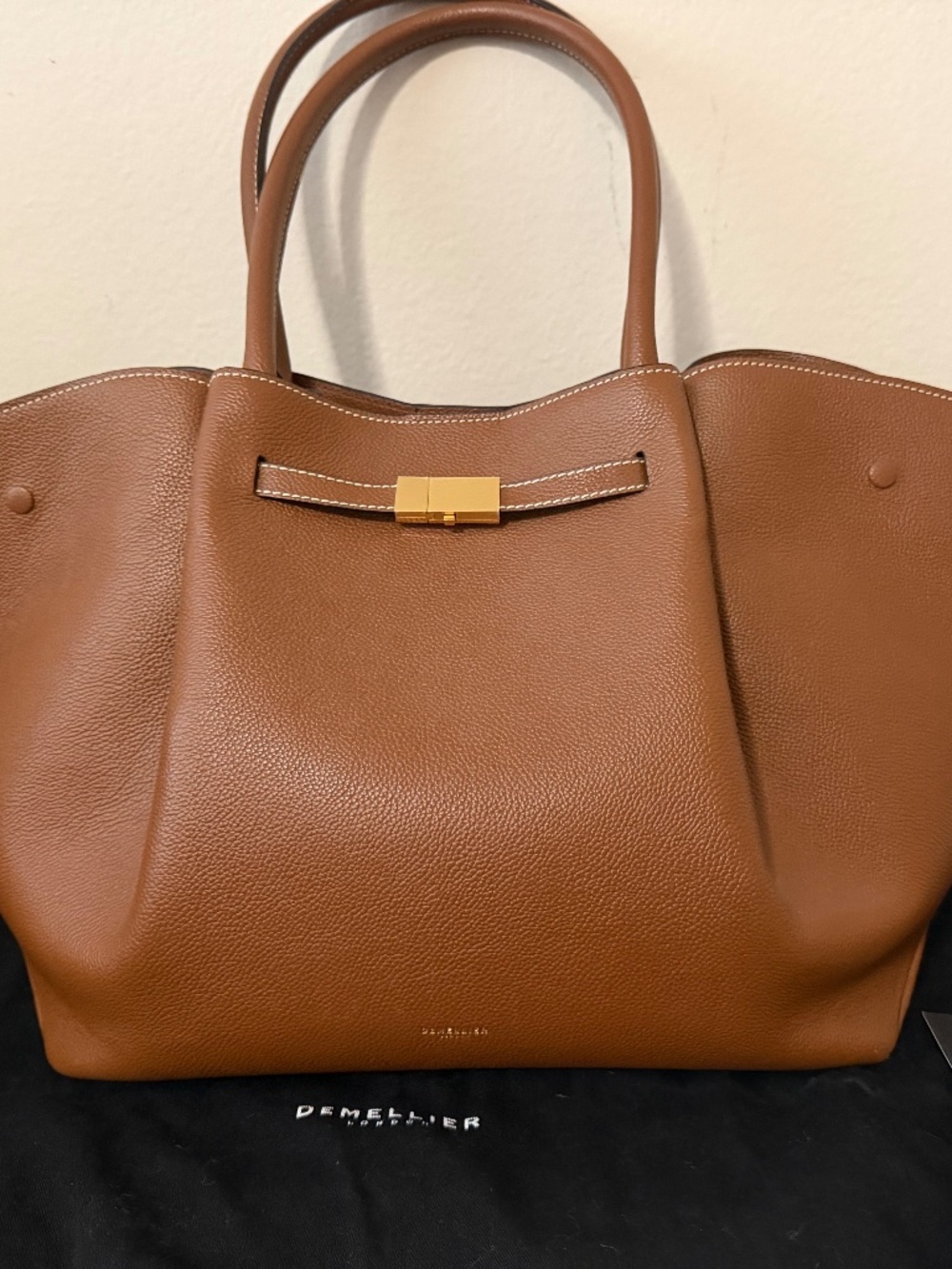 Demellier London. The New York Tote/Shoulderbag. Large size.